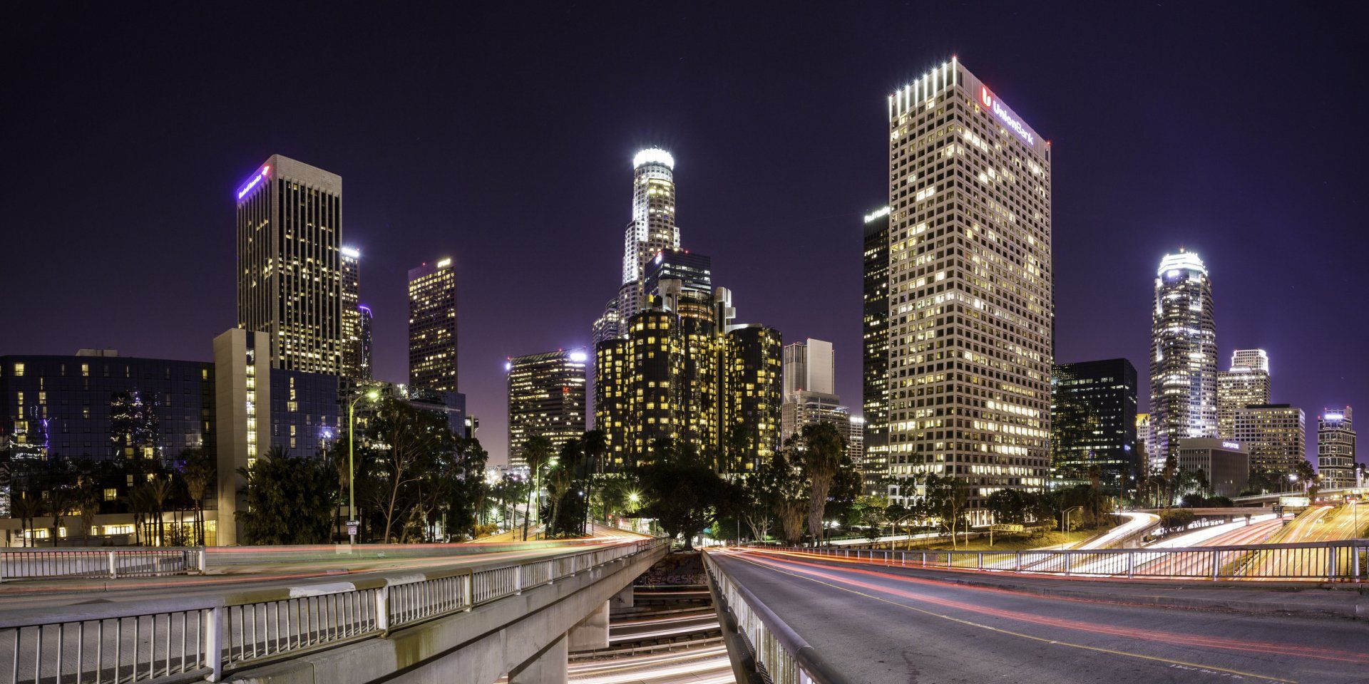 los-angeles-night-skyline.jpg